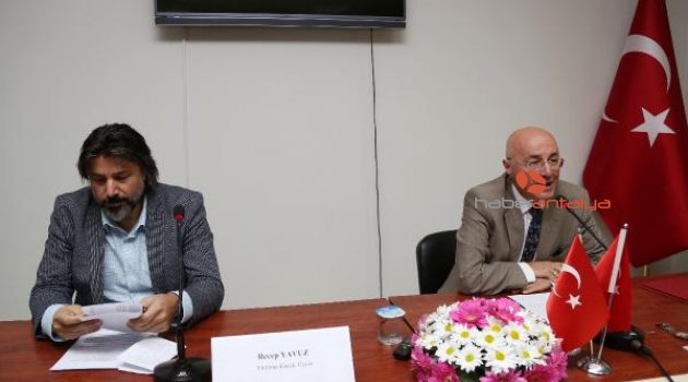 Prof. Dr. Örnek'ten Noel Baba Kilisesi'ne kazı eleştiri