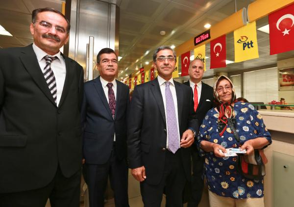 PTT'NIN 176'NCI YILINA PASTALI KUTLAMA