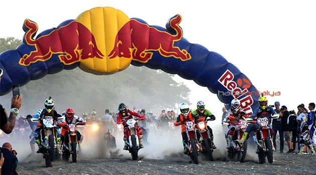Red Bull Sea to Sky'ın şampiyonu Graham Jarvis