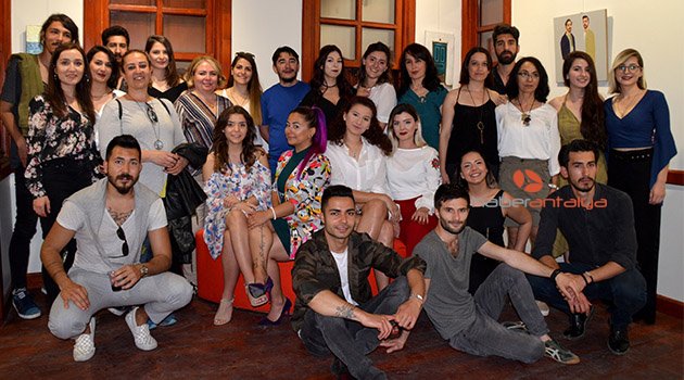 Resimler Kaleiçi Evi'nde buluştu
