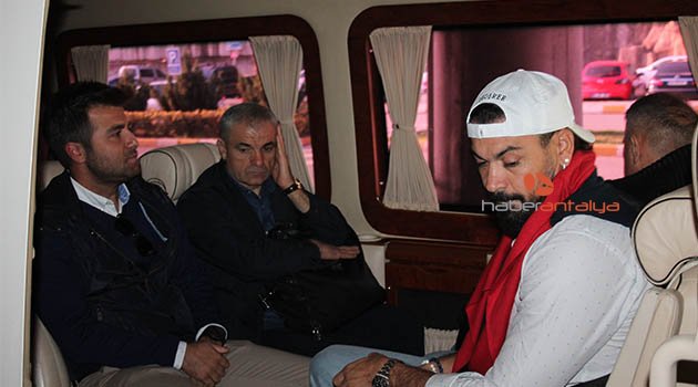 Rıza Çalımbay Trabzon’a geldi