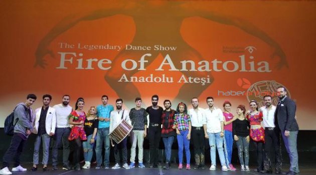 Romanlar, Anadolu Ateşi'yle aynı sahnede