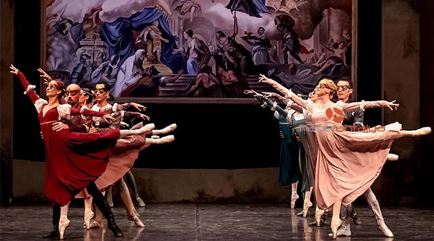 'Romeo ve Juliet' ayakta alkışlandı