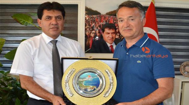 RUS Türk İşadamları Birliği Başkanı'ndan Gül'e ziyaret