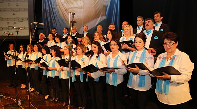 SAĞLIK ÇALIŞANLARINDAN ÇANAKKALE KONSERİ