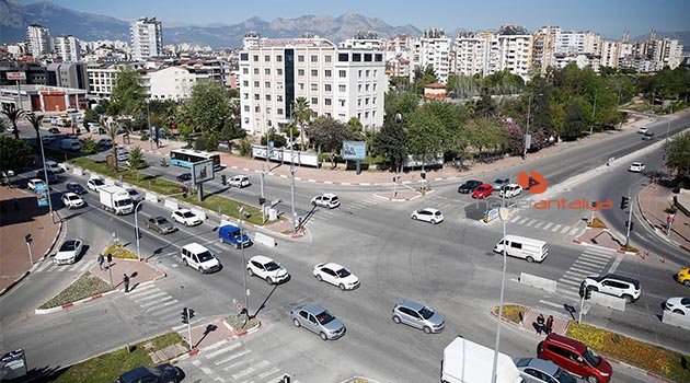 Sağlık Müdürlüğü Kavşağı rahatlıyor
