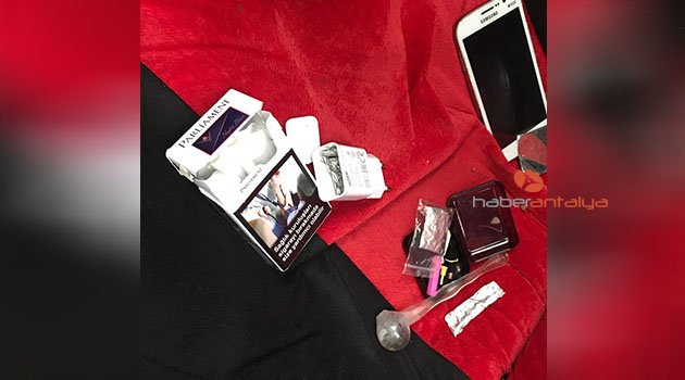 Şarj cihazı içinde uyuşturucu kaçakçılığı jandarmaya takıldı