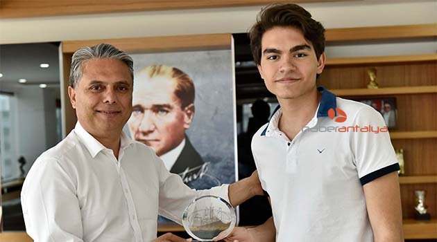 Satranç şampiyonu Muratpaşa’da