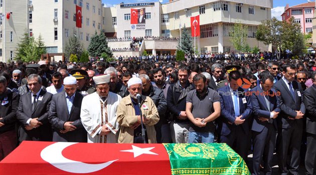 ŞEHİT BABASI'NDAN ÇARPICI AÇIKLAMA