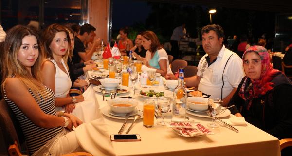 ŞEHİT YAKINLARI ve GAZİLERLE İFTAR
