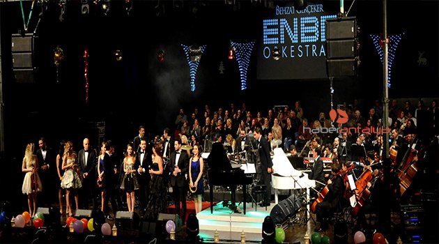 SENFONİDEN YENİ YIL KONSERİ