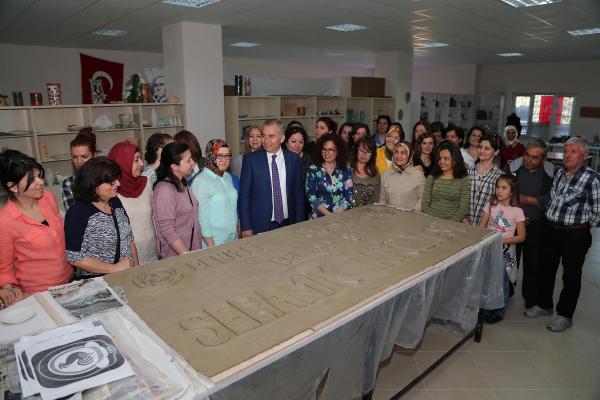 Seramik Kursunu Bitirip, Sertifika Aldılar