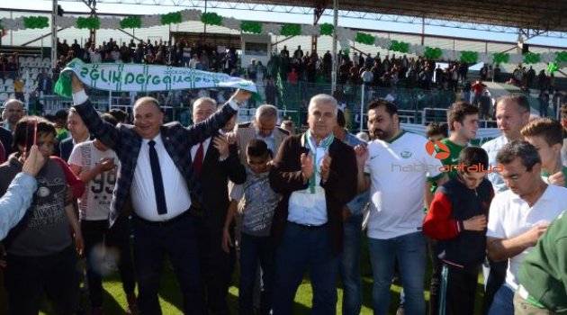 Serik Belediyespor şampiyonluğunu ilan etti