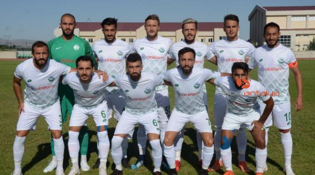 Serik ilk profesyonel maçına çıkıyor