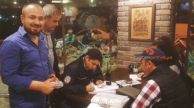 Serik’te Kafelerde Asayiş Kontrolü