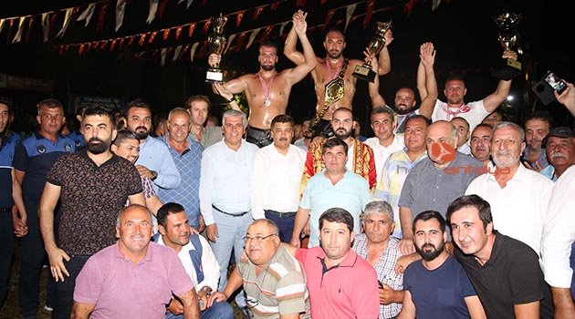 Serik'te başpehlivan Ali Gürbüz
