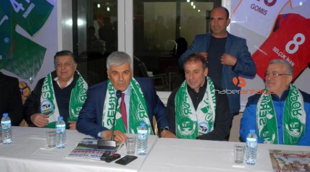 Serik'te taraftar kıraathanesi açıldı