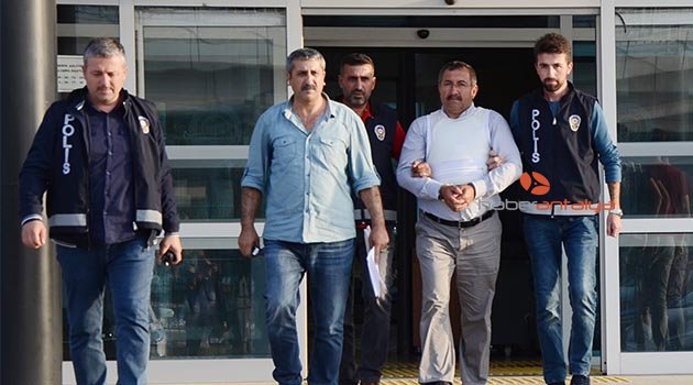 Serik'teki çifte cinayetin şüphelisi baba ve oğlu adliyede