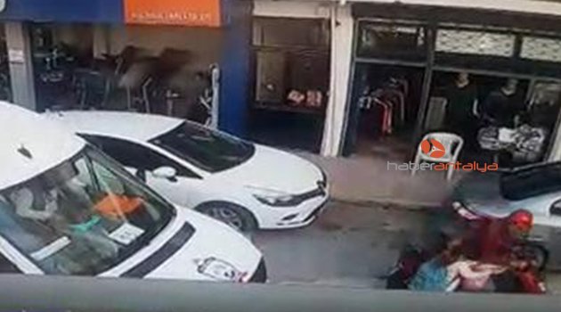 Servisten inen öğrenciye motosiklet çarptı