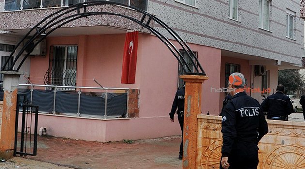 ŞİDDET MAĞDURU KADINI POLİS KURTARDI