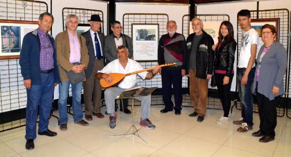 Şiirlerini Resimledi