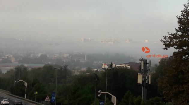 Sis manzarası hayran bıraktı