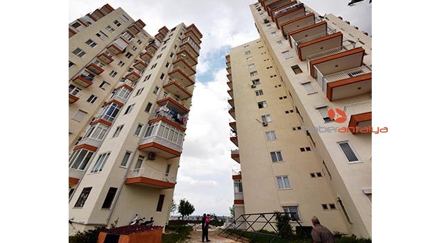 Sitenin asansör kartlarının haczini, mahkeme iptal etti