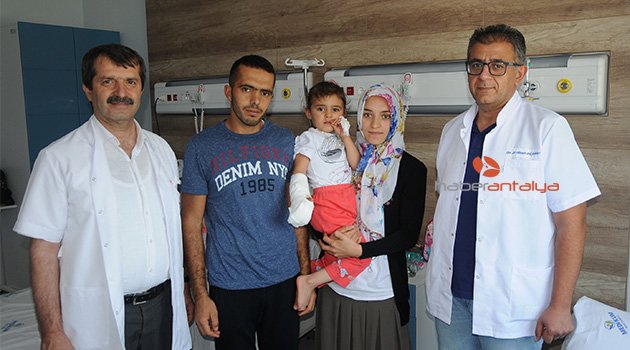 Sivas'ta kopan parmağı, Antalya'da dikildi