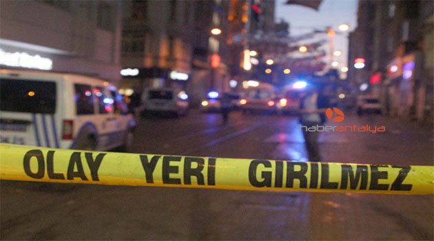 Sokak düğününde silahlı kavga: 3'ü polis, 7 yaralı