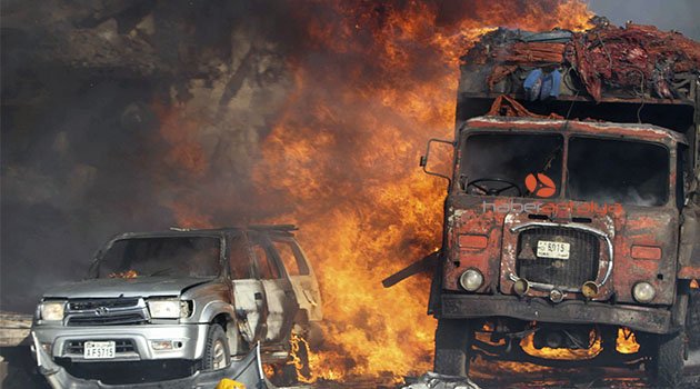 Somali’deki saldırıda ölü sayısı 300’ü geçti