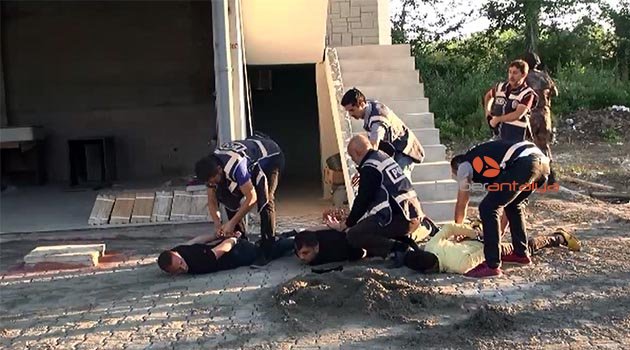 Suç örgütüne operasyonda 374 kişi tutuklandı