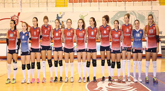 SULTANLAR GALİBİYETE DOYMUYOR