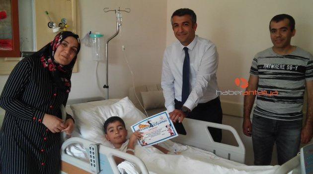 Sünnet olan çocuklara 'cesaret diploması'