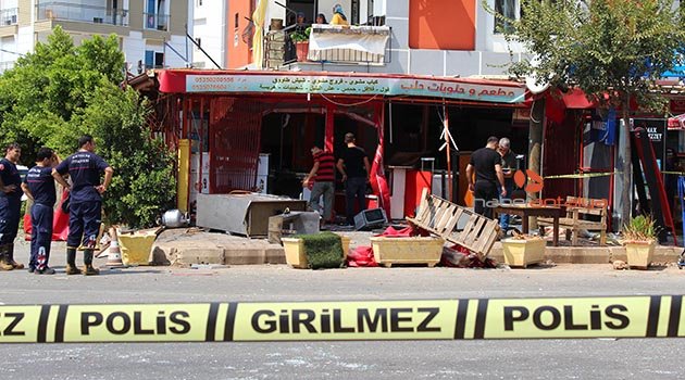 Suriyelilerin işyerinde patlama: 5 yaralı