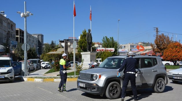 Sürücülere broşürlü uyarı