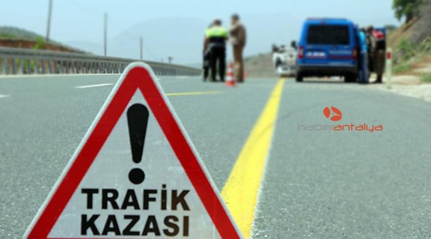 Taksi takla attı 1 yaralı