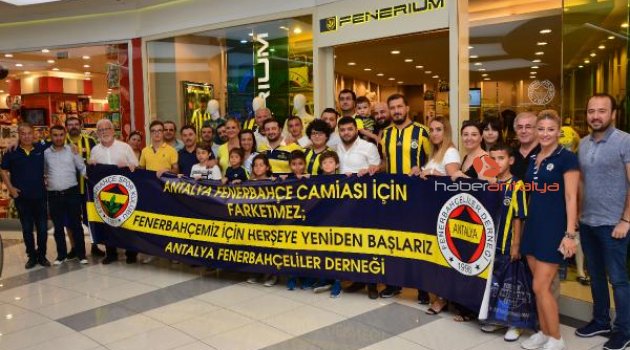 Taraftardan Fenerbahçe'ye destek