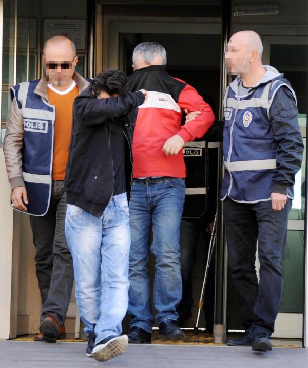 TEK AYAKLI FUHUŞ ÇETESİ LİDERİ