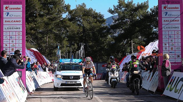 Tour Of Antalya'da Feslikan etabının kazananı Artem Oveckhin
