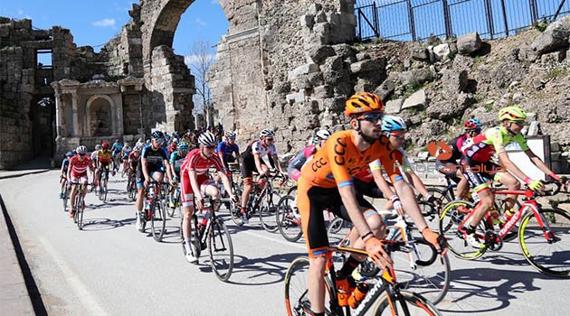 Tour Of Antalya'nın Side-Lara etabı başladı