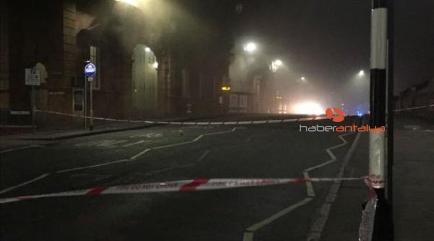 Tren istasyonunda büyük yangın