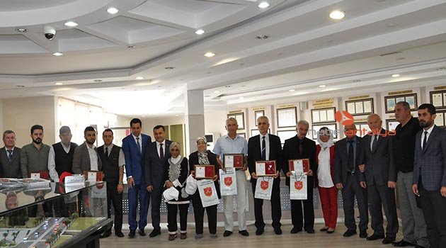 TSK’ya destek verenler onurlandırıldı