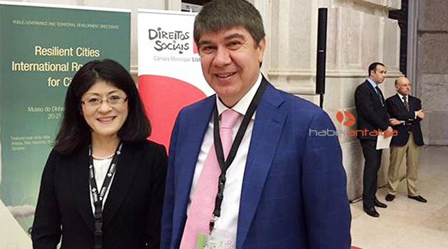 TÜREL, DİRENÇLİ ŞEHİRLER ZİRVESİ'NDE ANTALYA'YI ANLATTI