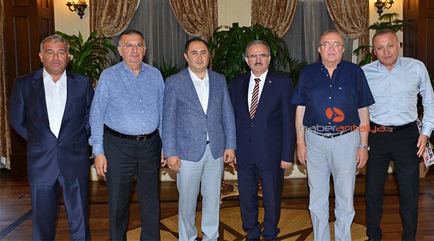 TURİZMCİLERDEN VALİ KARALOĞLU'NA ZİYARET