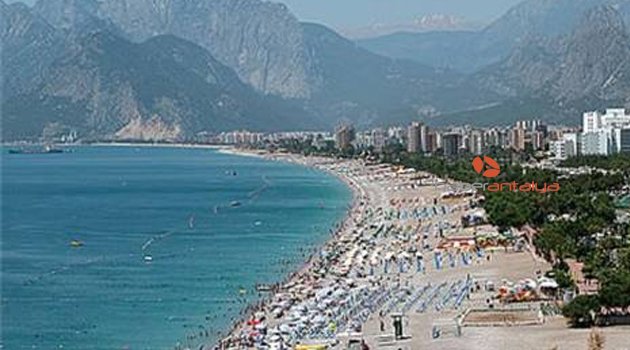 TURİZMDE KAYIP 10 MİLYAR DOLARI AŞTI