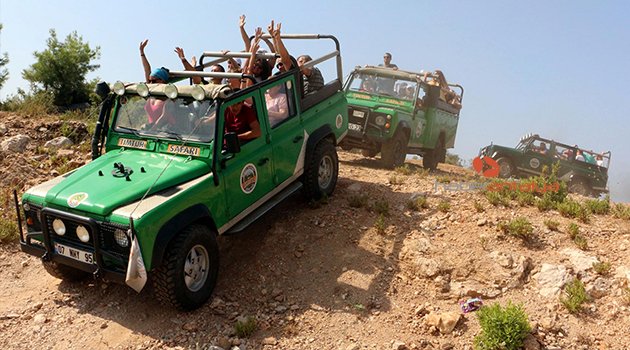 TURİZMDEKİ DÜŞÜŞ CİP SAFARİYİ DE VURDU