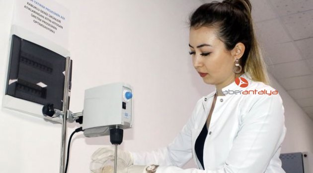 Türk kimyagerler, TSK için kanı durduran sargı bezi, yaraları iyileştiren jel üretti