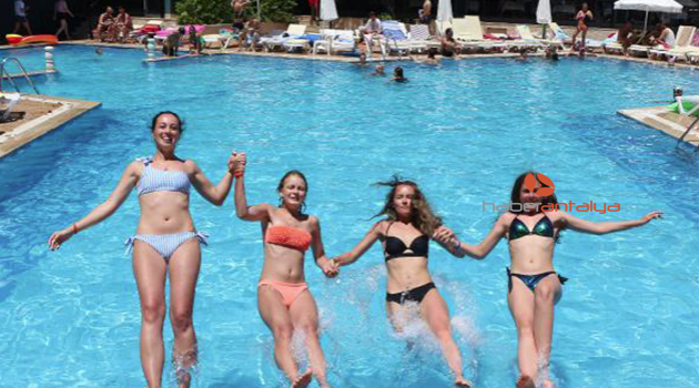 Türk turizmi, 2023 hedefini 2019'da yakalayacak