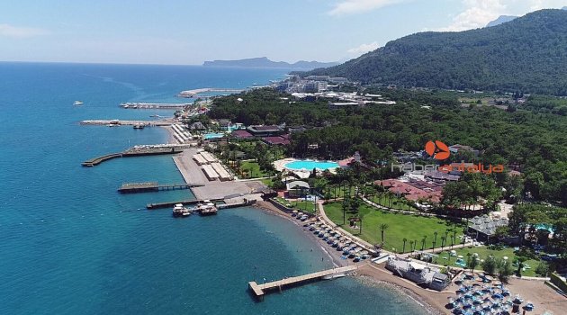 Türkiye için 45 milyon rekor turist beklentisi