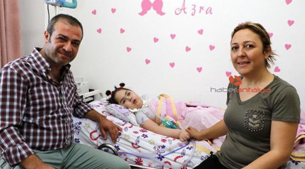 Türkiye minik Azra için kenetlendi